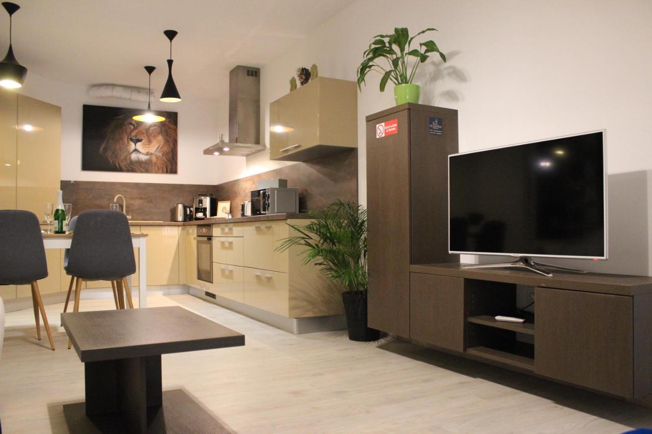Apartment Leo Free Parking - Augusta Bratislava