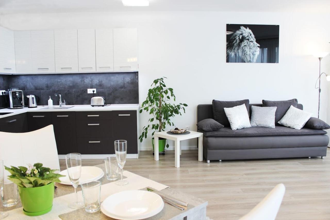 Leo Free Parking - Augusta Apartmán *